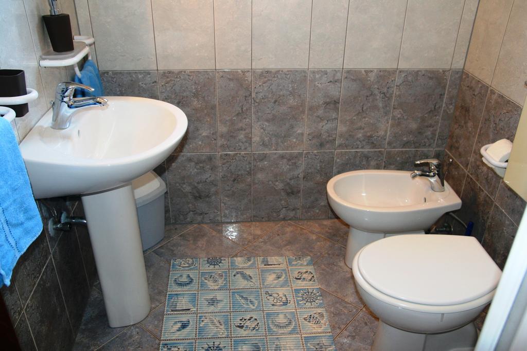 Sveti Lovreč Pazenatički Korsa Apartment מראה חיצוני תמונה