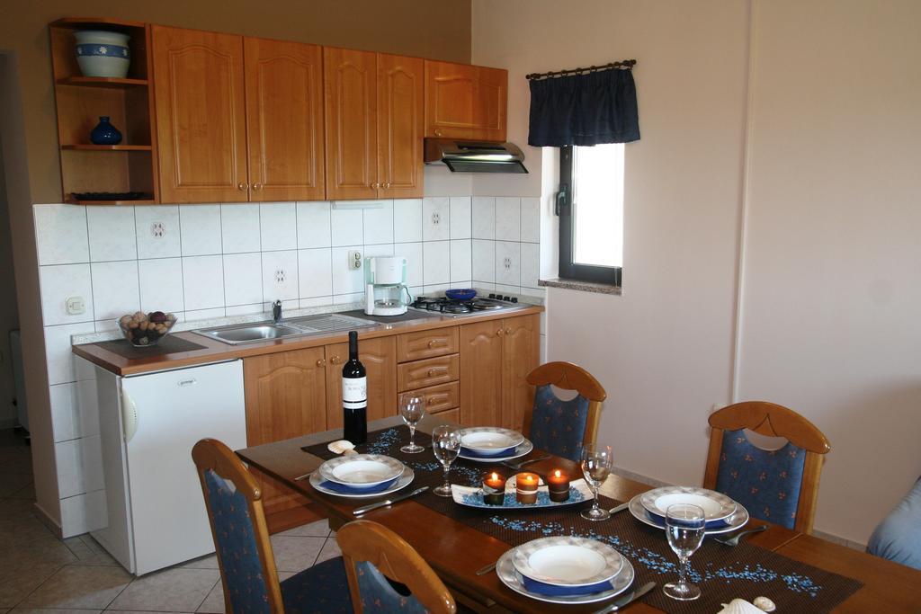 Sveti Lovreč Pazenatički Korsa Apartment מראה חיצוני תמונה