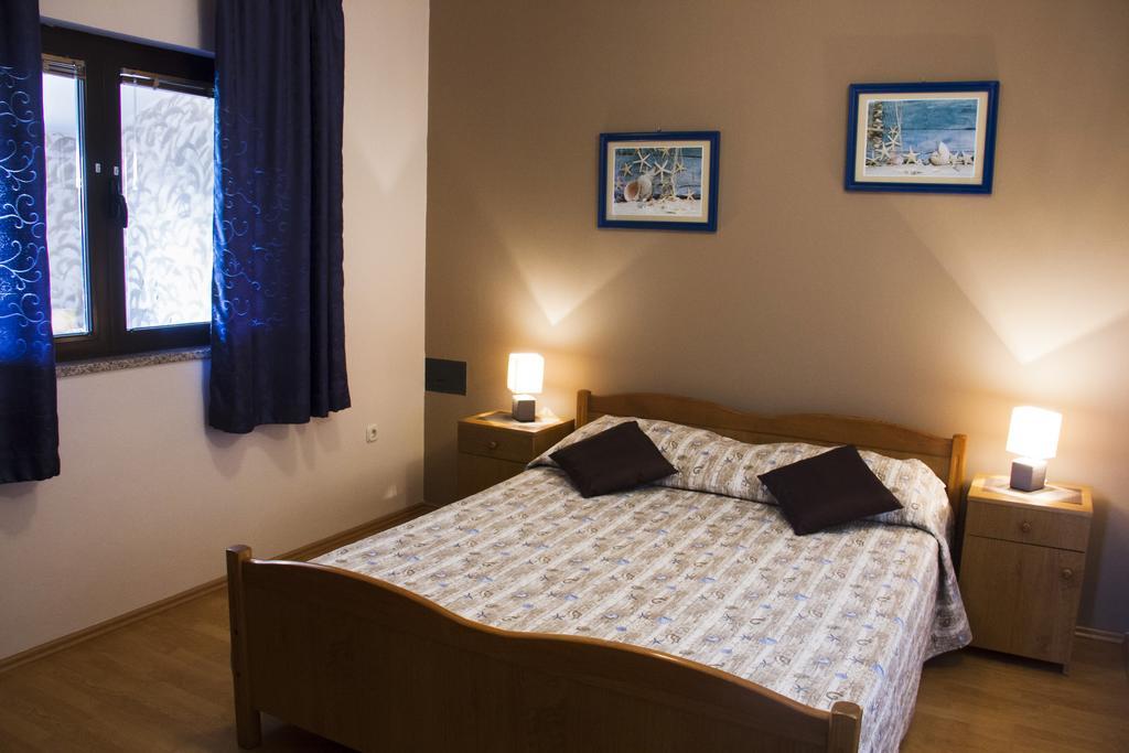 Sveti Lovreč Pazenatički Korsa Apartment מראה חיצוני תמונה